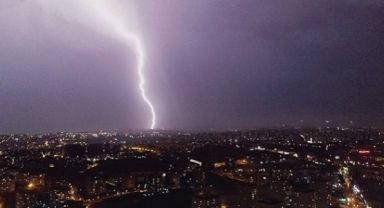 Kocaeli için gök gürültülü sağanak uyarısı