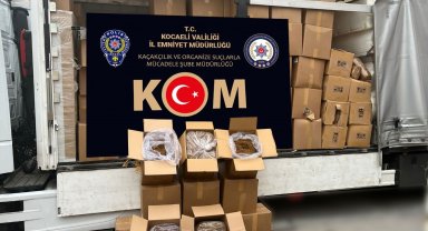 TEM Otoyolu'nda 4 bin 270 kilo gümrük kaçağı tütün ele geçirildi