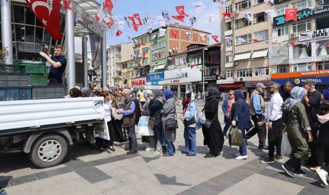 Üretilen istiridye mantarları ücretsiz dağıtılıyor