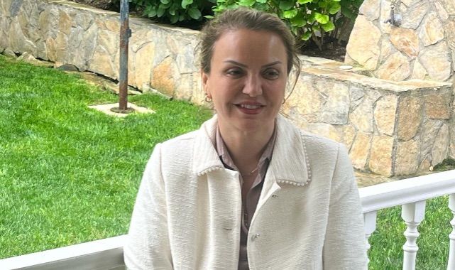 Yeni Trend: Çocuklarının Yurt Dışı Eğitim Sürecinde Onlara Eşlik Eden Ebeveynler