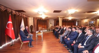 Hizmetlerimizde muhtarlarımızın imzası var’’