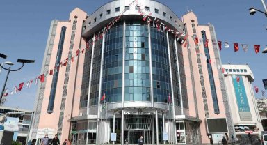 İzmit Belediyesinde kimseye özel araç tahsis edilmeyecek