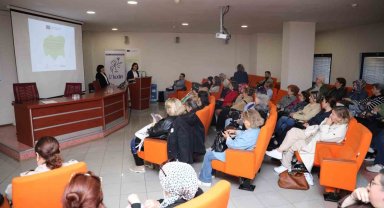 Kadın kooperatifleri 'Sanatsal İleri Dönüşüm Atölyesi' projesinde bir araya geldi