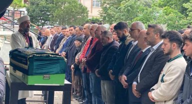 Kazada hayatını kaybeden 18 yaşındaki futbolcu son yolculuğuna uğurlandı