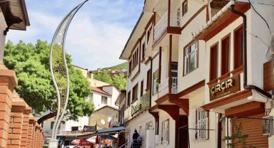 Ünü dünyaya yayılan Hereke'deki o sokak "tarih koridoru" oldu