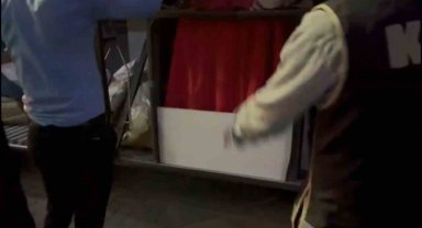 Yolcu otobüsünün bagajında 50 koli makaron ele geçirildi