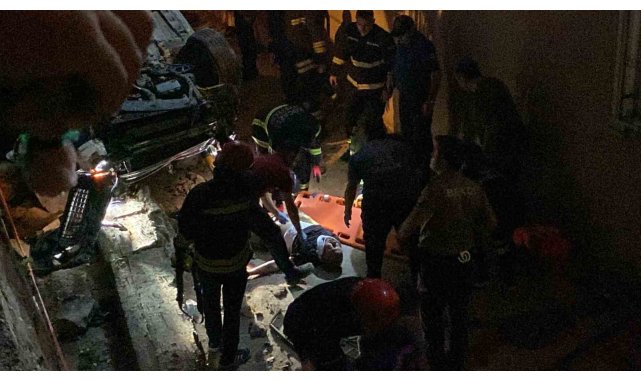 Araçta başlayan tartışma kazaya neden oldu: 1'i ağır 2 yaralı