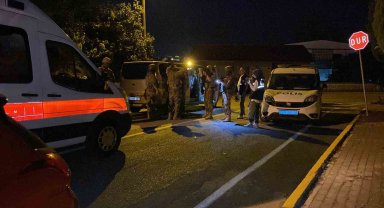 Elinde pompalı tüfekle sokağa çıktı: 4 saatte ikna edildi