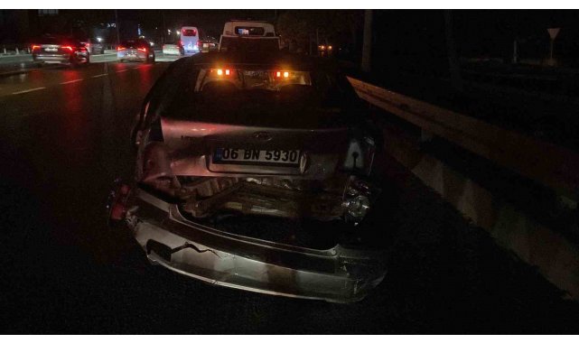 Kocaeli'nde zincirleme trafik kazası: 2 yaralı