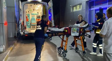 Pencereye çıkan çocuk 5. kattan düşerek ağır yaralandı