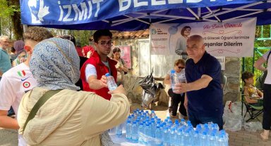 Yanlış okula giden öğrenciyi belediye ekipleri sınava yetiştirdi