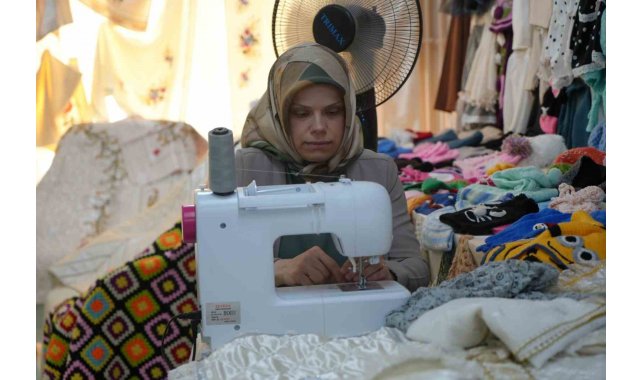 Yerleşim yerleri merkeze uzak olunca terzi olup ihtiyaçlarını kendileri üretti