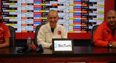 A Milli Kadın Futbol Takımı, İsviçre maçına hazır