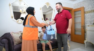 Çayırova Belediyesi’nden ‘Hoş Geldin Bebek Seti’ hediyesi