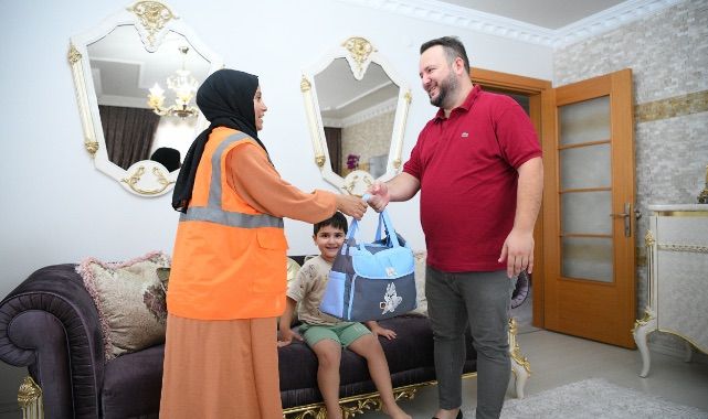 Çayırova Belediyesi’nden ‘Hoş Geldin Bebek Seti’ hediyesi