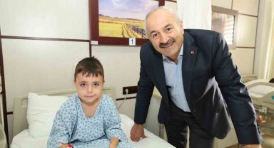 Delikanlılığa adım atan çocuklara moral hediyesi