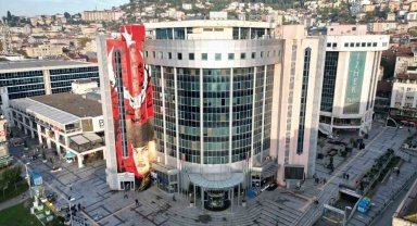 Kaldırım işgali yapan işletmeler mühürlenecek
