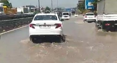 Kocaeli'de sağanak yağış sonrası kanallar taştı