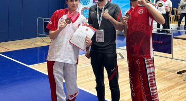 Körfezli Kick Boksçular 8 bin sporcu arasından kürsüye çıktı