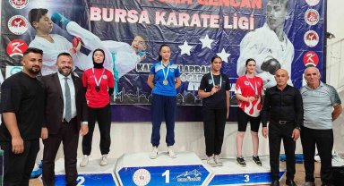 Körfezli Kübranur karate şampiyonasında ikinci oldu