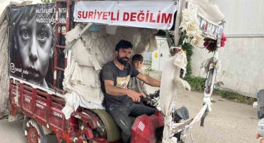 Suriyeli sanılmaktan korktu, motosikletine yazdı: "Artık önümü kesmiyorlar"