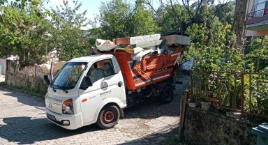 Başiskele'nin dört bir yanı temizleniyor