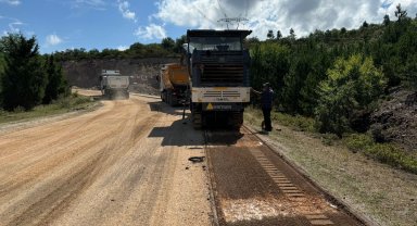 Derince ile köyler arasındaki yol yenileniyor