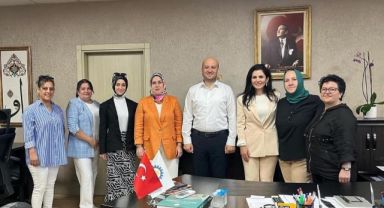 MHP'nin önemli isimlerinden Şener Akın'a tam destek