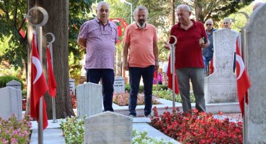 Asker arkadaşları Kocaeli'de özlem giderdi