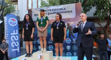 Başkan Bıyık: “Kuru kuruya şov yapmanın alemi yok”