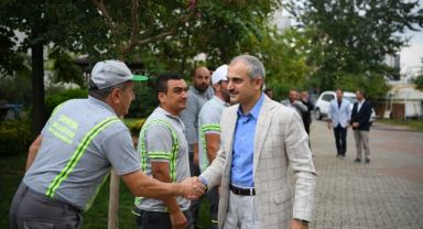 Çiftçi, Park ve Bahçeler’deki mesai arkadaşlarıyla buluştu