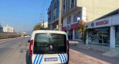 Çocuklarını okula götürmek için evden çıkmıştı, eski eşi tarafından bıçaklandı