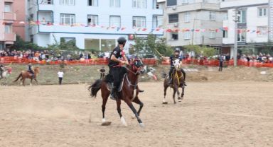 Darıca’da ata sporu cirit gösterisi yapıldı