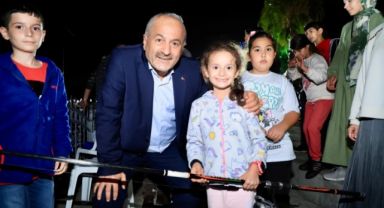 Eskihisar Sahilinde ‘Baba ve Çocuk Balık Tutma’ Etkinliği
