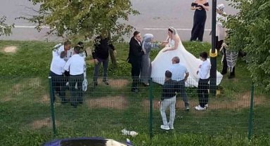 Gelin ve damat kavganın ortasında kaldı