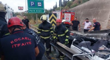 Otomobil bariyerlere ok gibi: 1 ölü, 2 yaralı