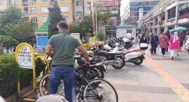 Yayaların kullanacağı alanları işgal eden motosiklet sürücüleri cezadan kaçamadı
