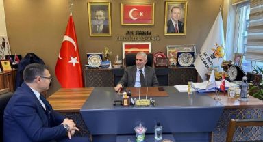 Recep Kaya'nın kapısı da gönlü de herkese açık