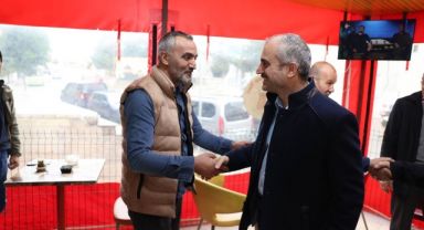 Çiftçi, esnaflarla bir araya gelmeyi sürdürüyor