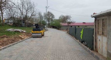 Körfez'in köylerine parke taşı döşeniyor