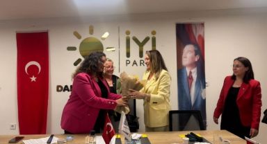 Hatice Pınar Demirel, Kadın Kürsüsü’nü ağırladı