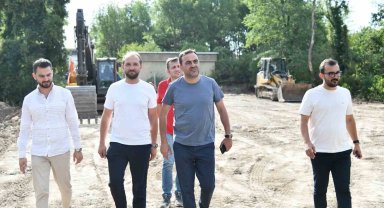 Başkan Özlü, Başiskele'deki çalışmaları yerinde inceledi