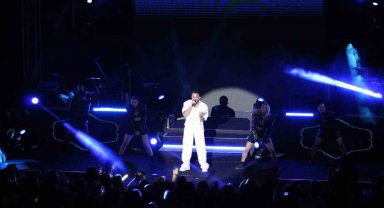 Sefo, yeni projelerin sinyalini verdi: "Başka hazırlıklar var"