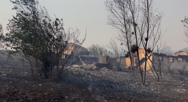 Kocaeli'deki orman yangının enerjisi 22.5 saat sonra düştü