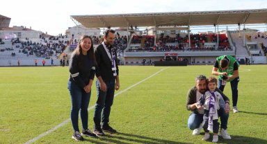 Gebzespor bilet gelirlerini DMD hastası Uras'a bağışladı
