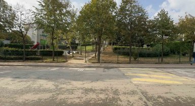 Çöp kamyonunun çarptığı belediye işçisi hayatını kaybetti