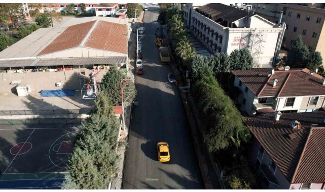 İzmit Şehit Ergün Köncü Caddesi'nde altyapı bitti, asfalt serildi