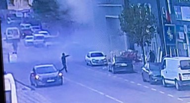 Kocaeli'de 6 kişiye mezar olan tesisteki yangının ilk anları kamerada