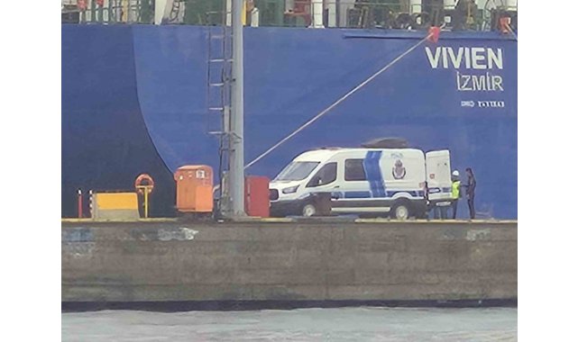 Kocaeli'de tekne alabora oldu: 1 ölü, 1 yaralı