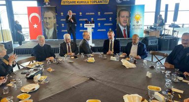 Eski bakan Osman Pepe'den "Yeni Yalta yazılıyor" uyarısı